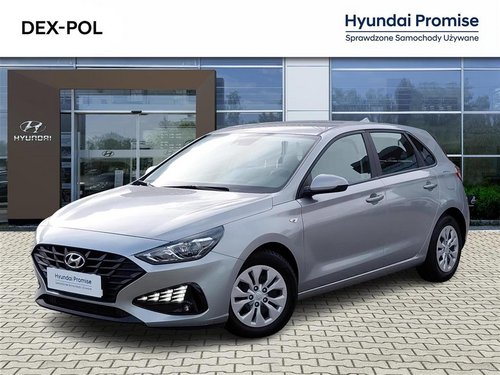 HYUNDAI i30